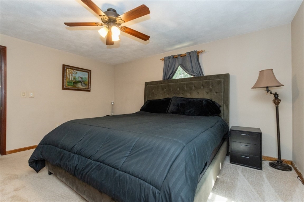 12 Ridgeway Avenue Billerica, MA 01821 - Photo 27 of 39 Gallery Image 27