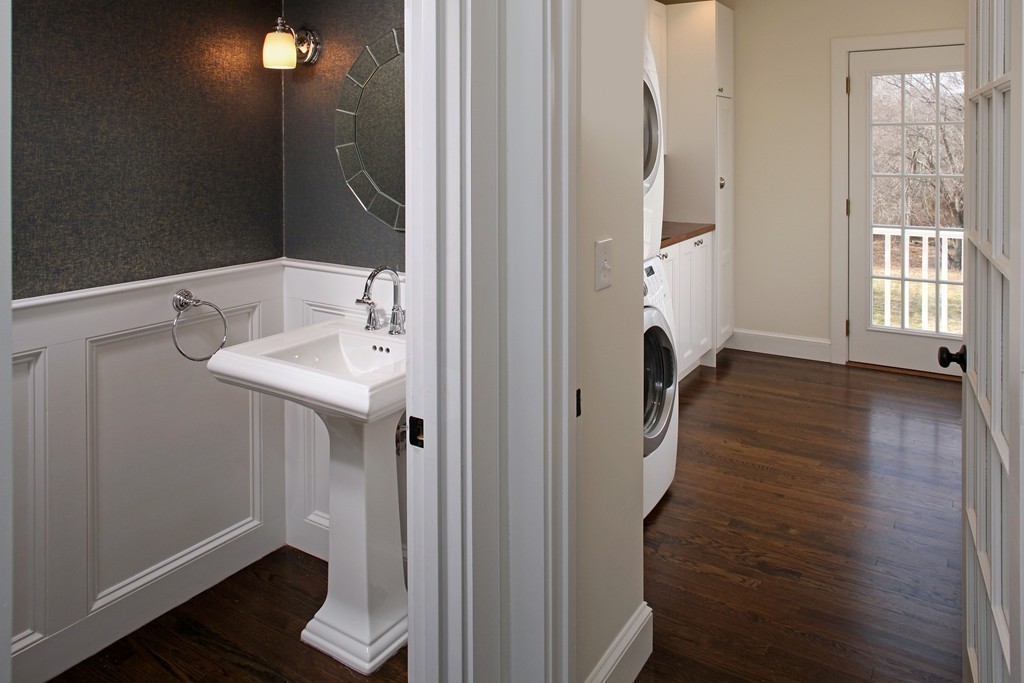 7 Kress Farm Road Hingham, MA 02043 - Photo 10 of 29 Gallery Image 10