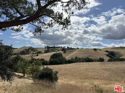 $3,900,000 | 24962 Eldorado Meadow Road, Hidden Hills, CA 91302