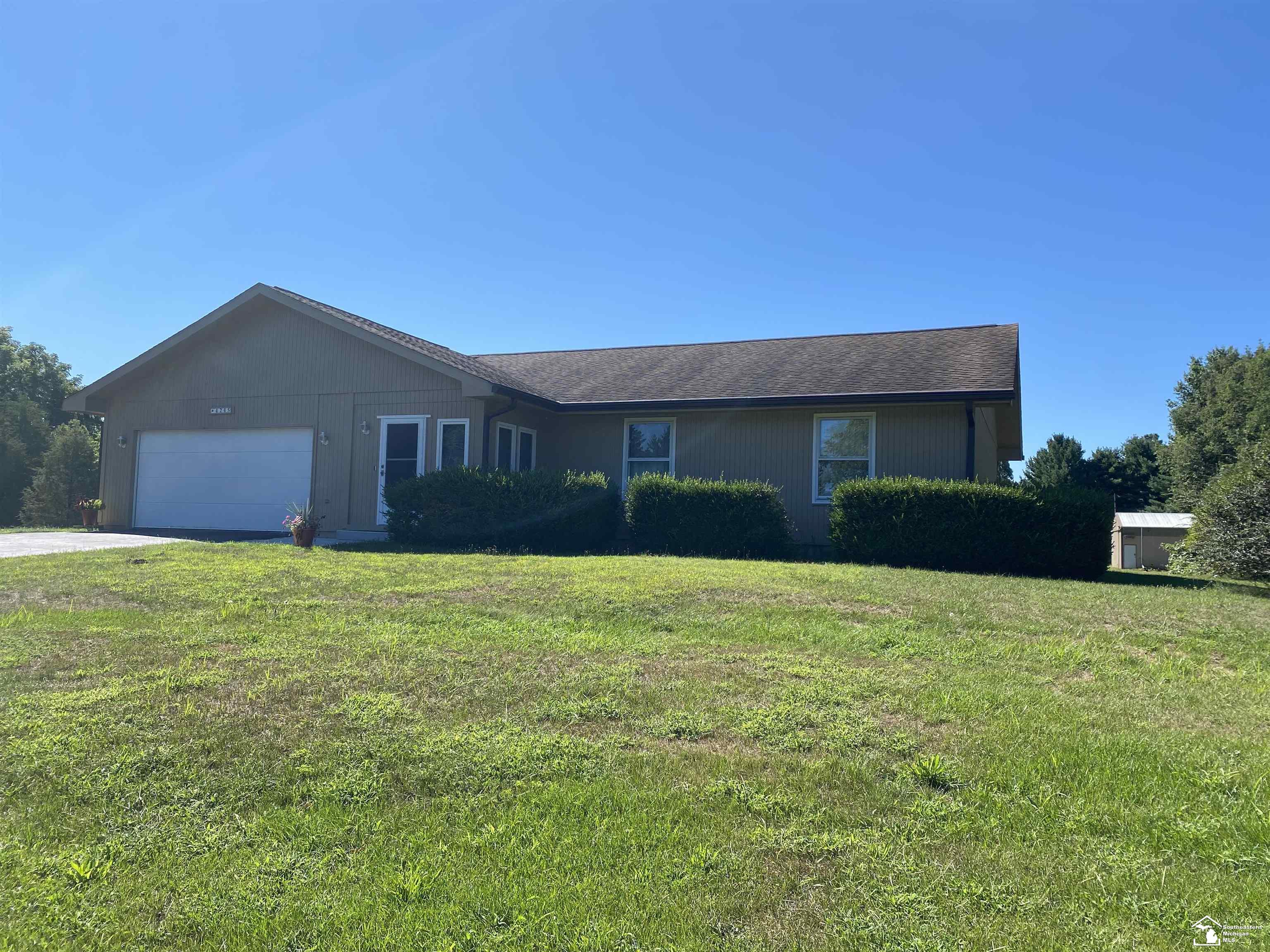 4245 Samaria Road Temperance, MI 48182 - Photo 2 of 19