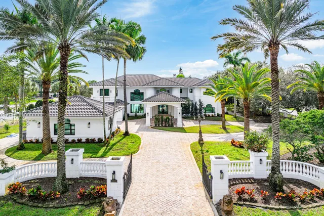 $6,995,000 | 17600 Fieldbrook Circle East, Boca Raton, FL 33496