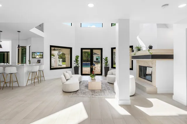 $6,995,000 | 17600 Fieldbrook Circle East, Boca Raton, FL 33496