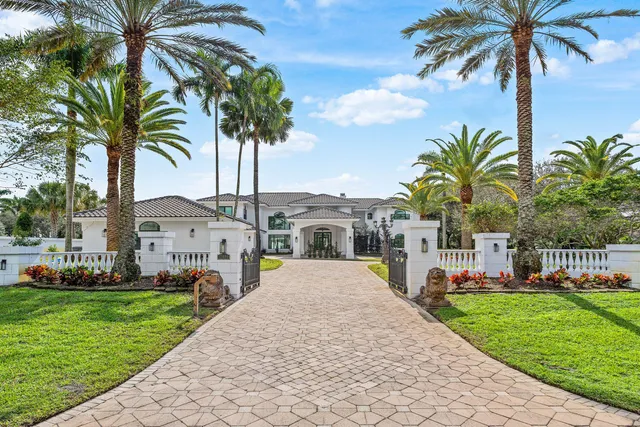 $6,995,000 | 17600 Fieldbrook Circle East, Boca Raton, FL 33496