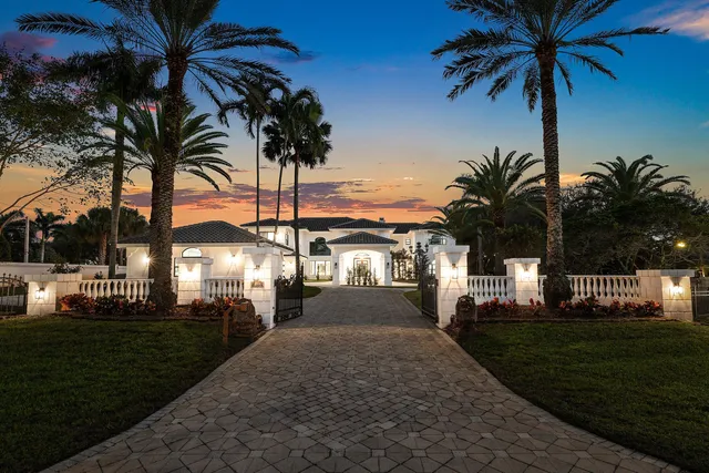 $6,995,000 | 17600 Fieldbrook Circle East, Boca Raton, FL 33496