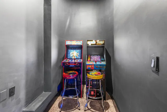 $6,995,000 | 17600 Fieldbrook Circle East, Boca Raton, FL 33496