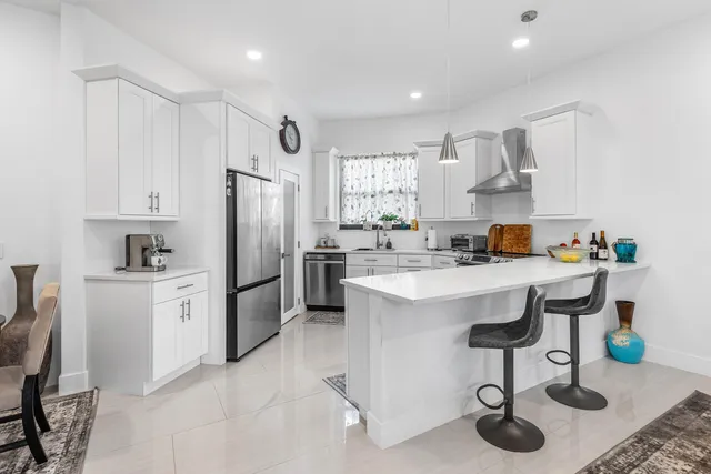 $6,995,000 | 17600 Fieldbrook Circle East, Boca Raton, FL 33496