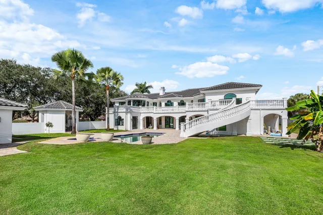 $6,995,000 | 17600 Fieldbrook Circle East, Boca Raton, FL 33496