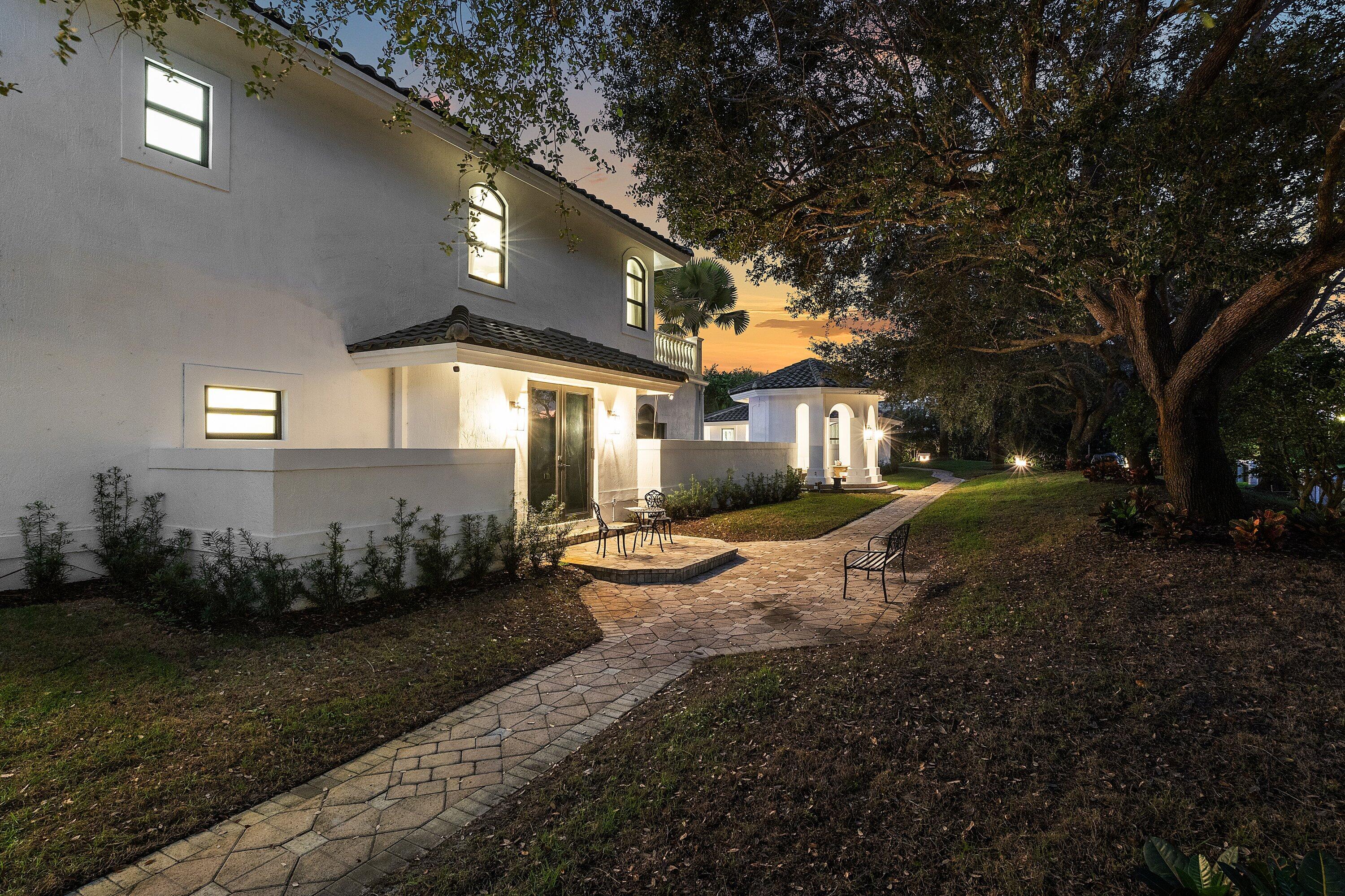 17600 Fieldbrook Circle East Boca Raton, FL 33496 - Photo 71 of 91 Side Yard - Twilight