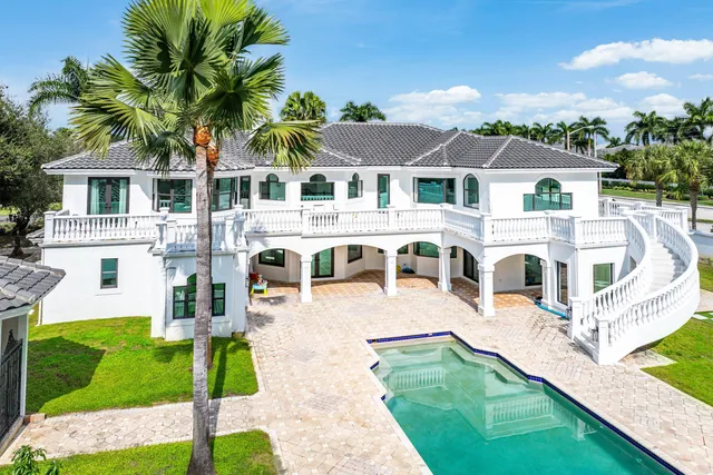 $6,995,000 | 17600 Fieldbrook Circle East, Boca Raton, FL 33496