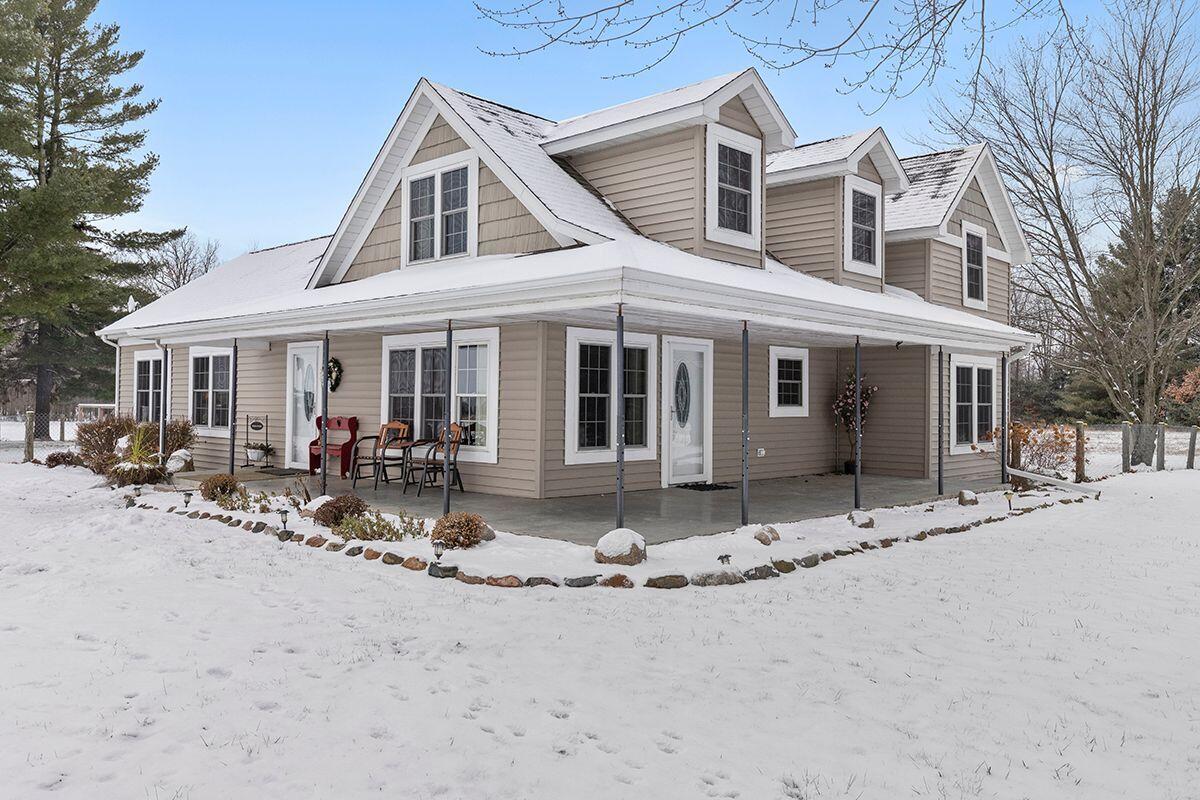 11652 East Van Buren Road Merrill, MI 48637 - Photo 3 of 40 HARR 3