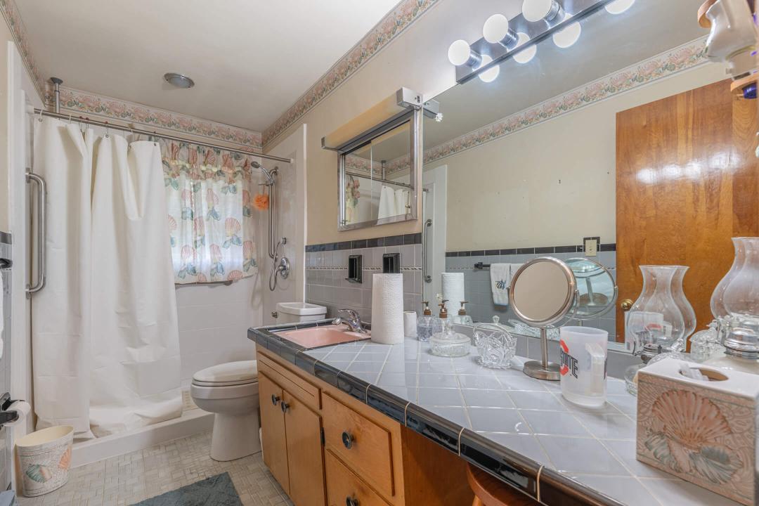 1412 Johns Road Middletown, OH 45044 - Photo 13 of 33