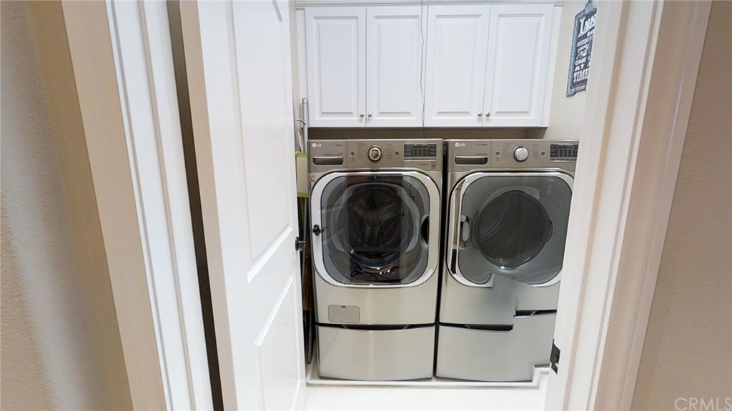 2963 Walking Beam Place Brea, CA 92821 - Photo 22 of 33 Laundry area