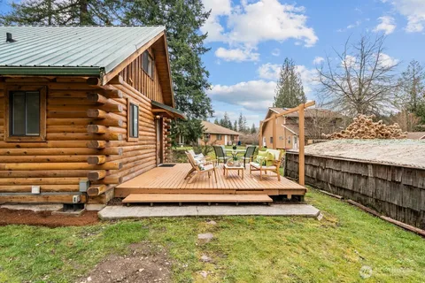 $650,000 | 26023 Southeast 166th Street, Issaquah, WA 98027