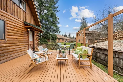 $650,000 | 26023 Southeast 166th Street, Issaquah, WA 98027