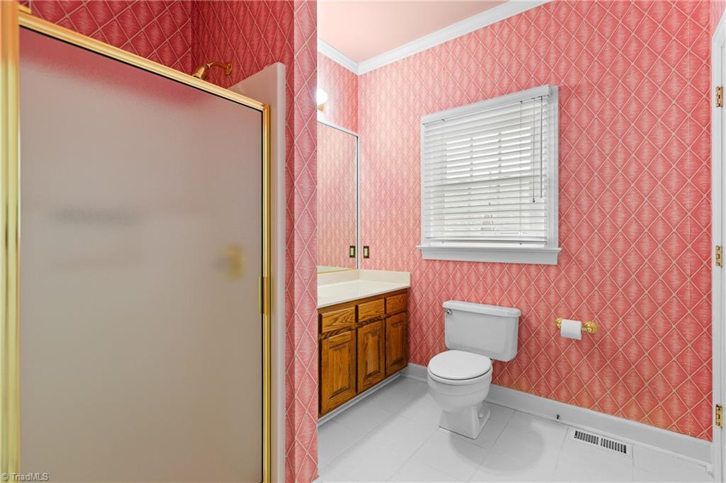 1001 Nuthatch Court High Point, NC 27262 - Photo 24 of 31 Gallery Image 24