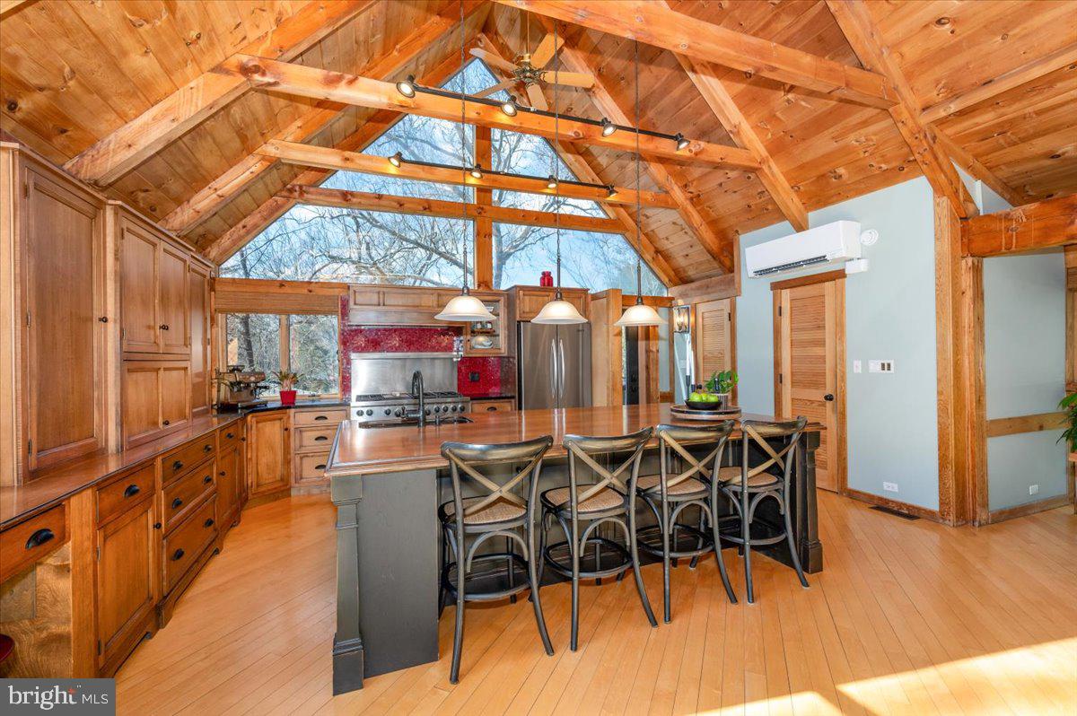 213 Sherwood Road Cockeysville, MD 21030 - Photo 14 of 74