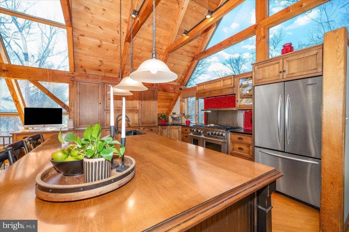 213 Sherwood Road Cockeysville, MD 21030 - Photo 16 of 74