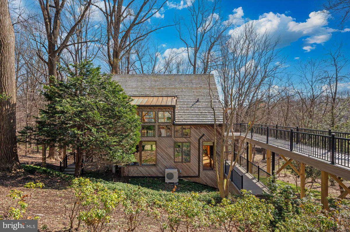213 Sherwood Road Cockeysville, MD 21030 - Photo 2 of 74