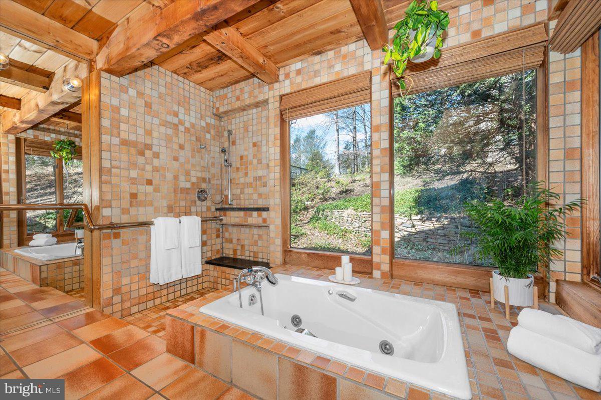 213 Sherwood Road Cockeysville, MD 21030 - Photo 29 of 74