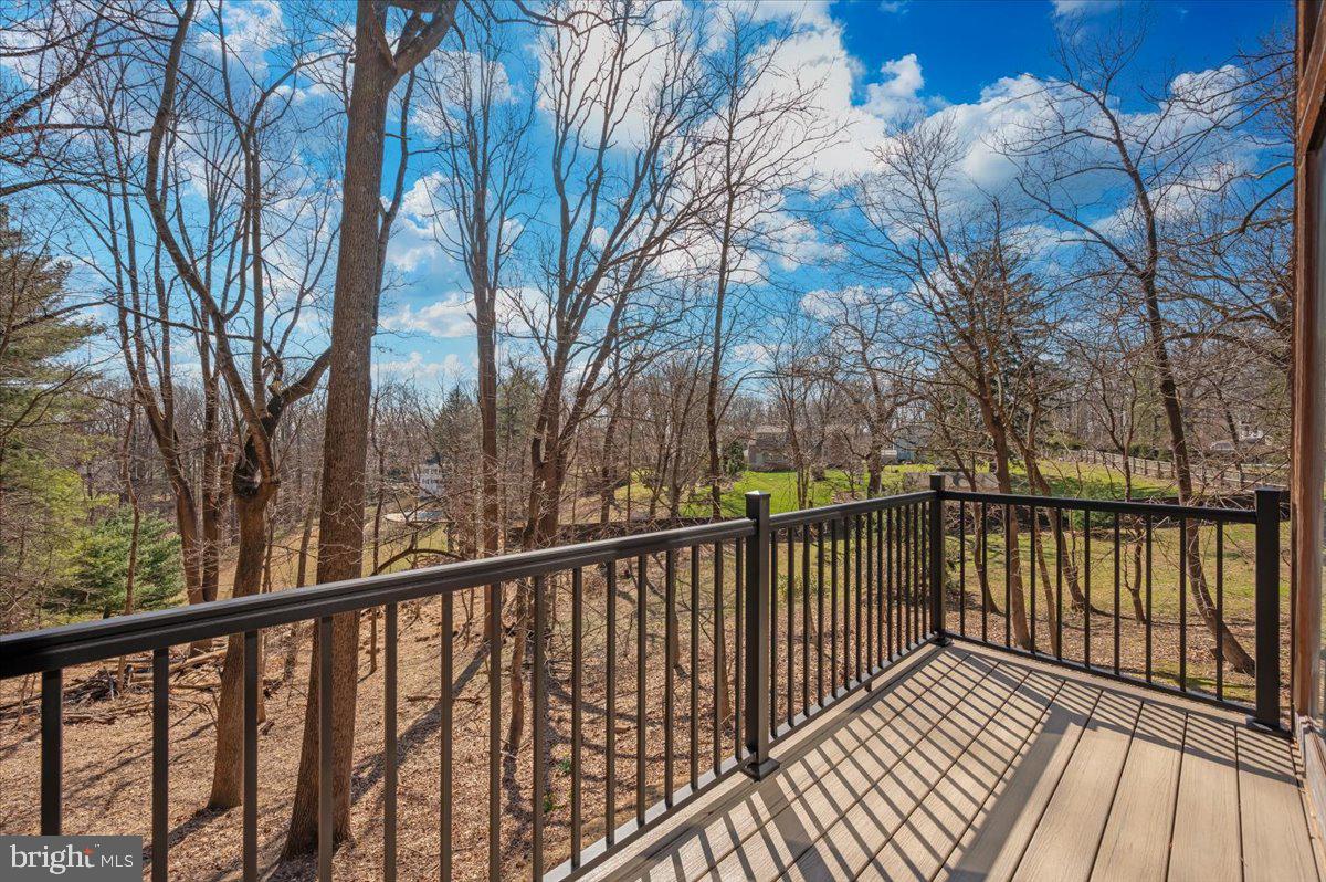 213 Sherwood Road Cockeysville, MD 21030 - Photo 35 of 74