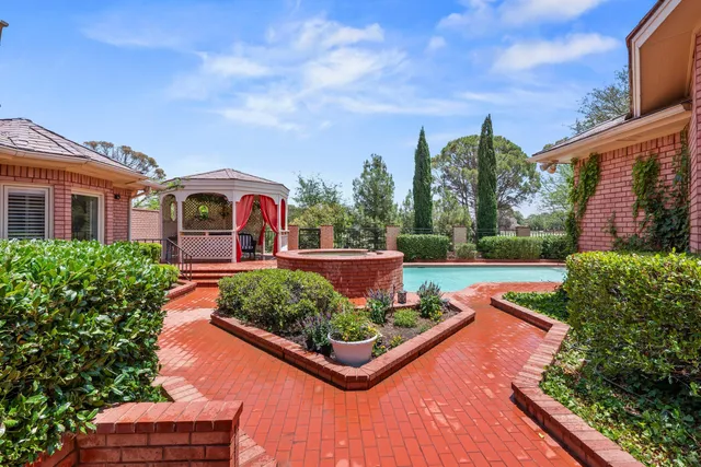 $615,000 | 5010 91st Street, Unit 10, Lubbock, TX 79424