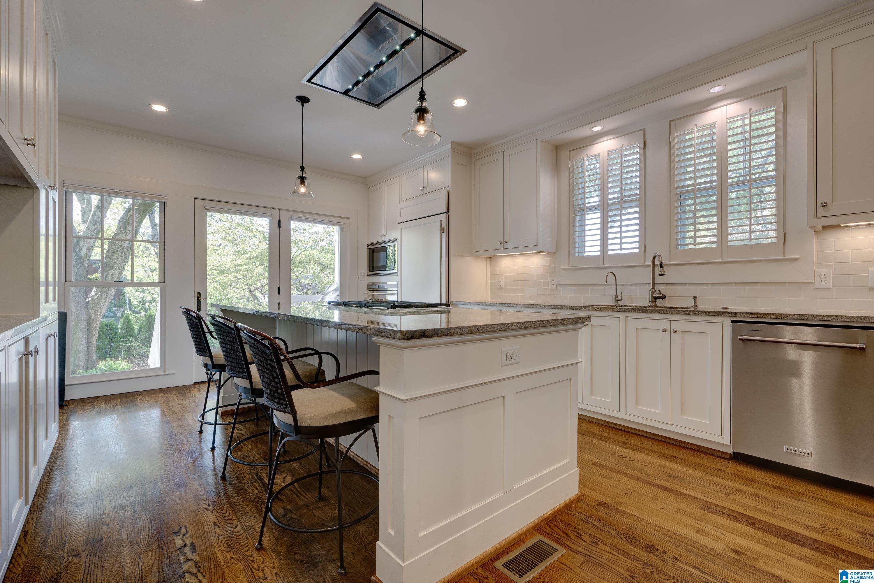 4341 Overlook Road Birmingham, AL 35222 - Photo 16 of 49