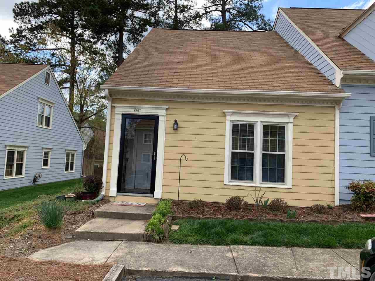 5617 Split Oak Way Raleigh, NC 27609 - Photo 1 of 16 Gallery Image 1