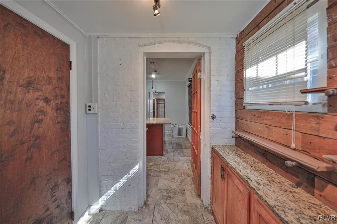 641 7th Avenue Bethlehem, PA 18018 - Photo 14 of 29