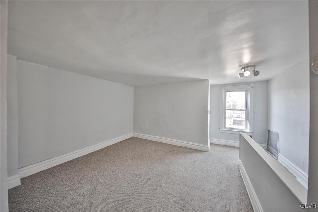 641 7th Avenue Bethlehem, PA 18018 - Photo 24 of 29 a view of an empty room with window