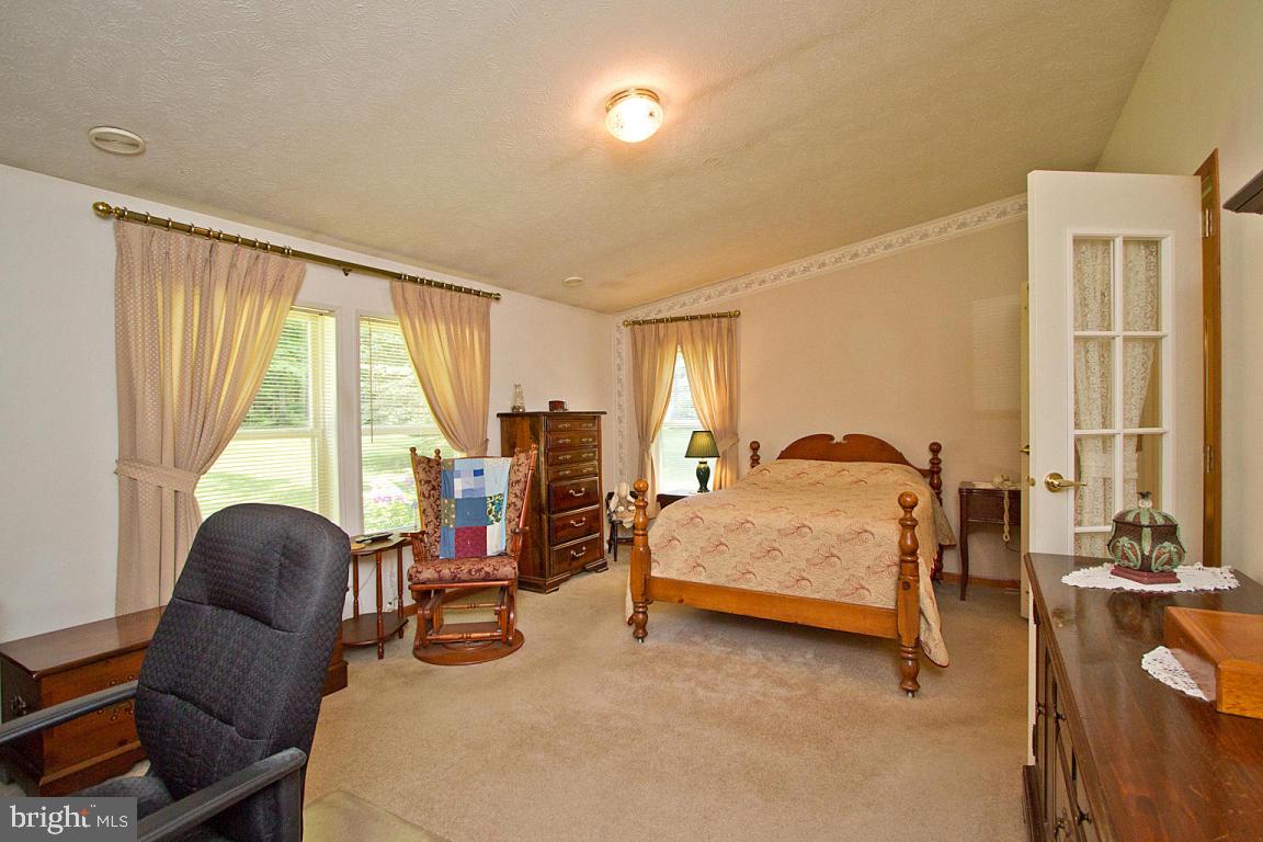 200 Acorn Lane Lititz, PA 17543 - Photo 25 of 55