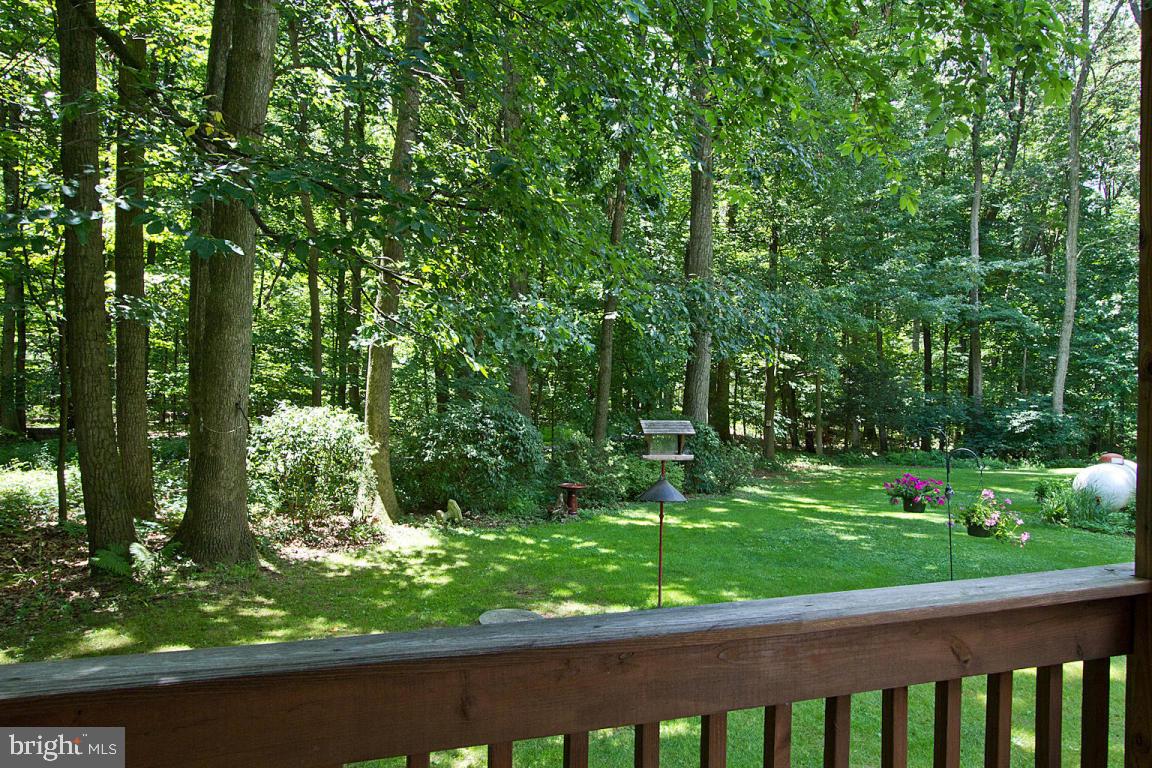 200 Acorn Lane Lititz, PA 17543 - Photo 8 of 55