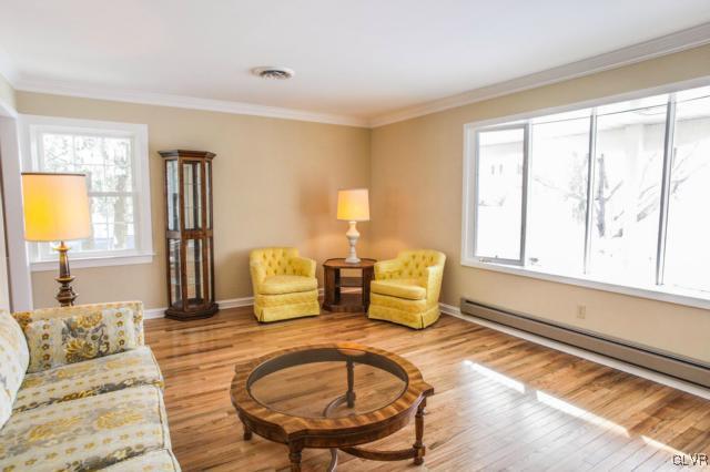 1433 Russett Road Orefield, PA 18069 - Photo 5 of 26 Gallery Image 5