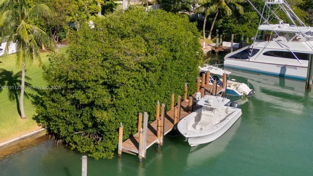 $45,000 | 4 Harbor Point, Key Biscayne, FL 33149
