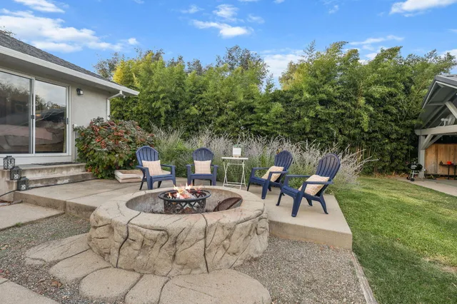 $699,999 | 14560 Warren Avenue, Red Bluff, CA 96080