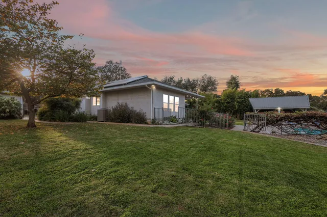 $699,999 | 14560 Warren Avenue, Red Bluff, CA 96080