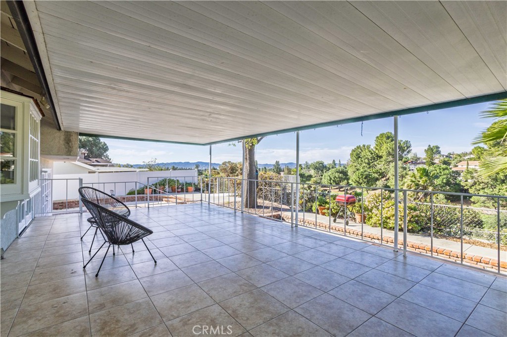 11357 Yolanda Avenue Porter Ranch, CA 91326 - Photo 33 of 43