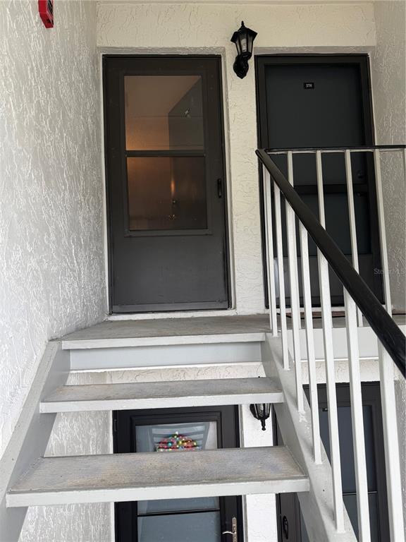 274 Cypress Lane Oldsmar, FL 34677 - Photo 2 of 19