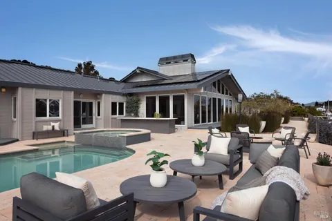 $7,500,000 | 114 Jamaica Street, Tiburon, CA 94920
