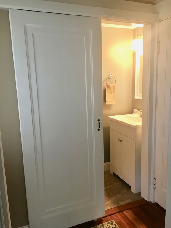 33 Edmands Road North Andover, MA 01845 - Photo 10 of 20 Gallery Image 10