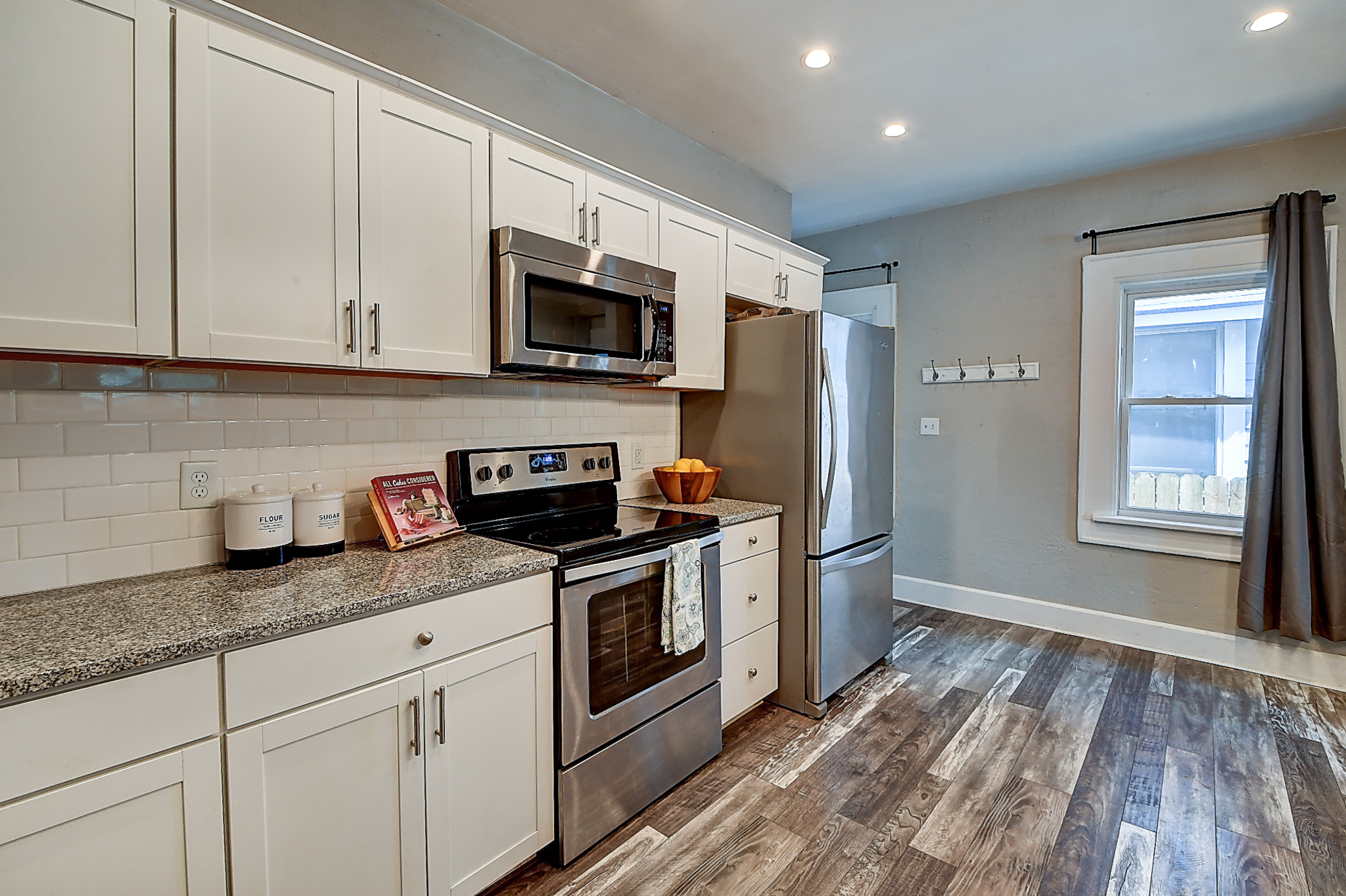 2914 Ruckle Street Indianapolis, IN 46205 - Photo 15 of 28 Gallery Image 15