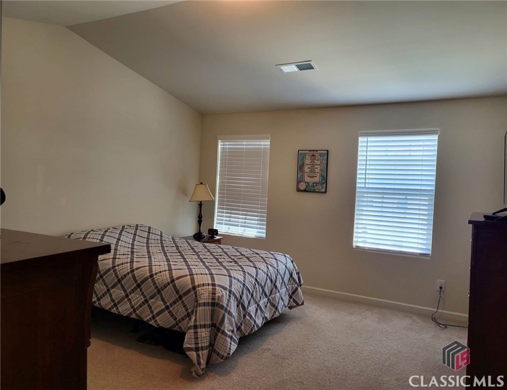 428 O'Conner Boulevard Athens, GA 30607 - Photo 18 of 51 Owners Suite - Vaulted Ceiling