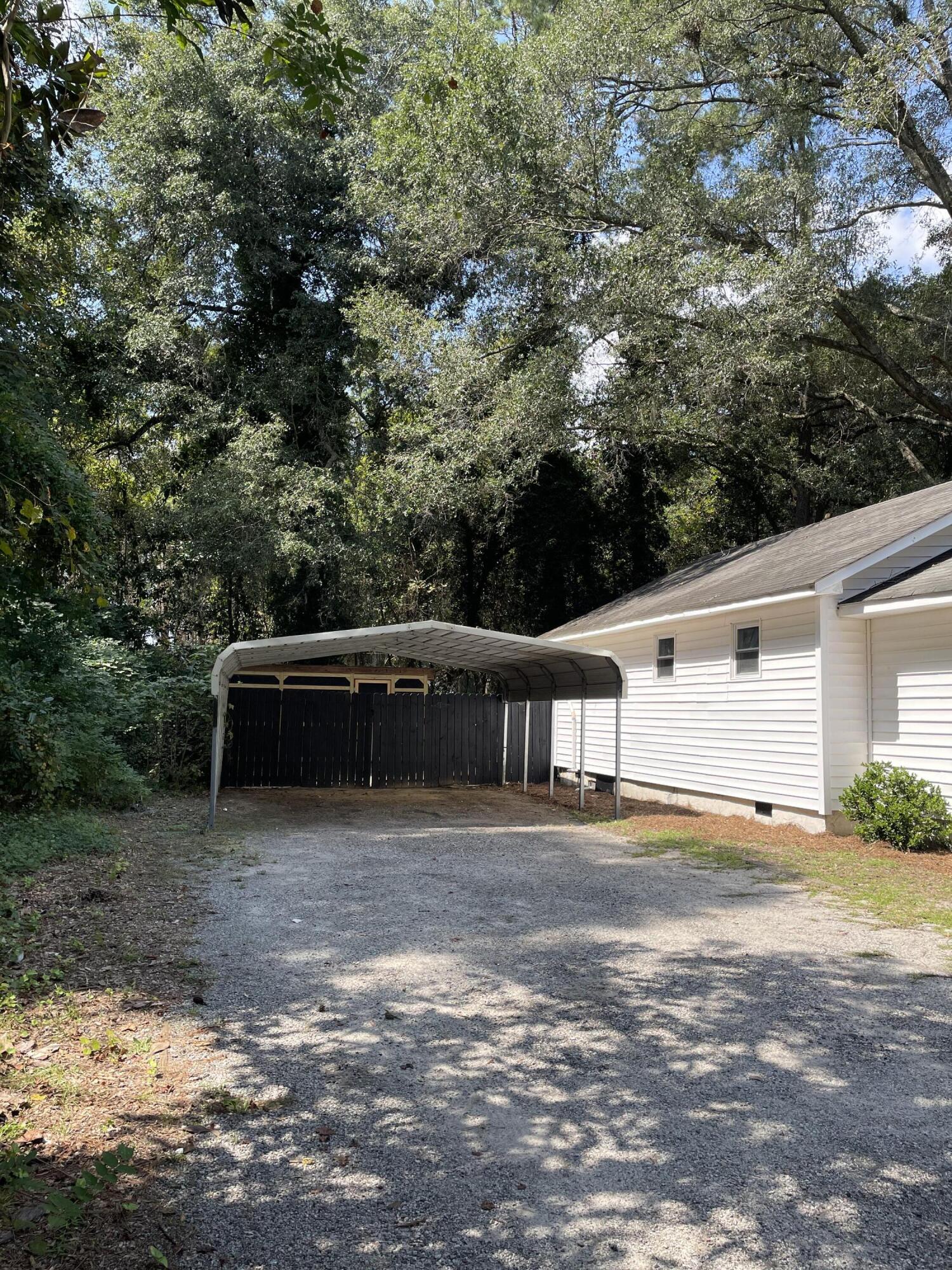 209 Mt Carmel Road Walterboro, SC 29488 - Photo 11 of 52 209 Mount Carmel Road