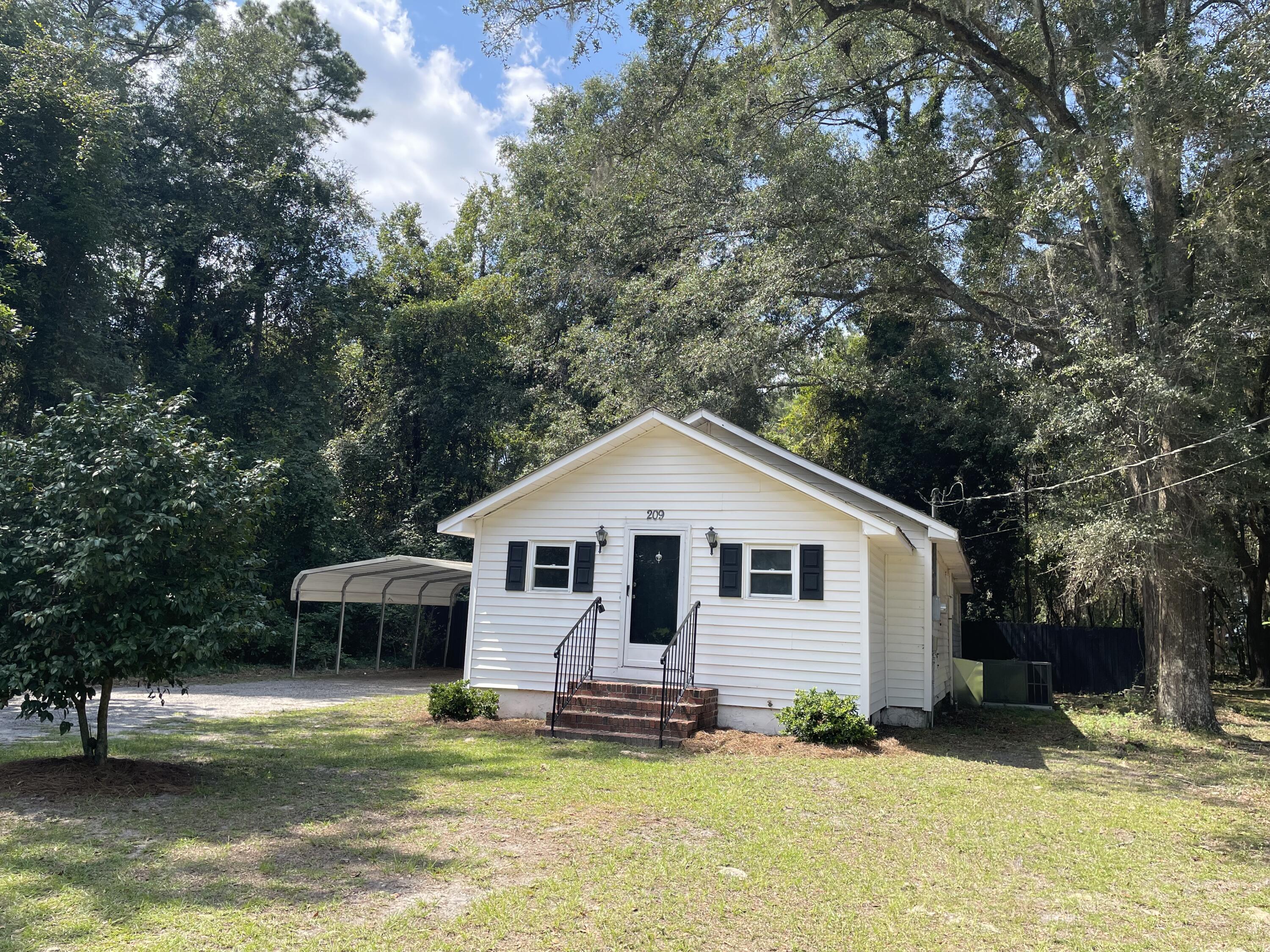 209 Mt Carmel Road Walterboro, SC 29488 - Photo 2 of 52 209 Mount Carmel Road