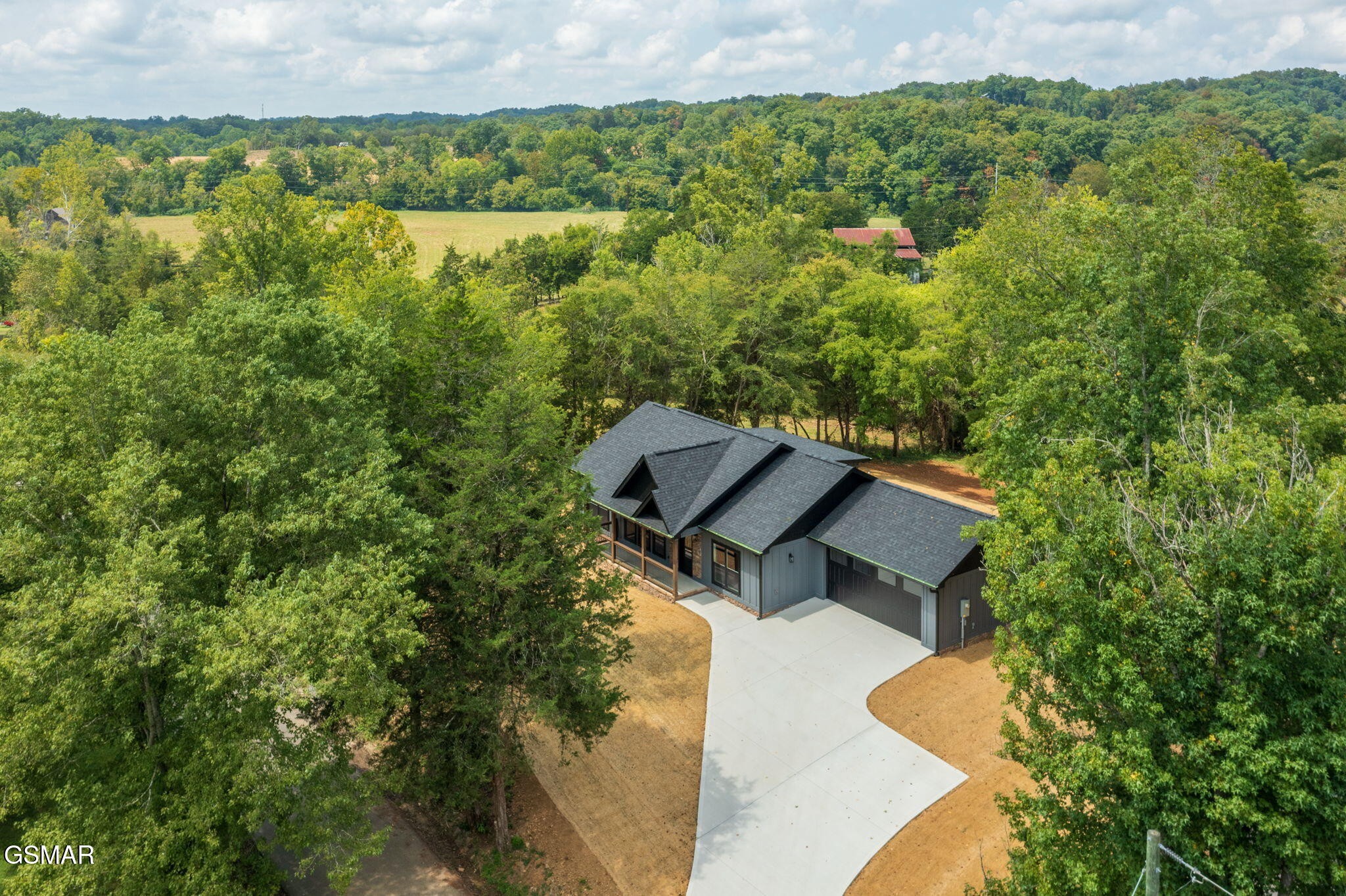 954 Topside Road Sevierville, TN 37862 - Photo 3 of 60 Gallery Image 3
