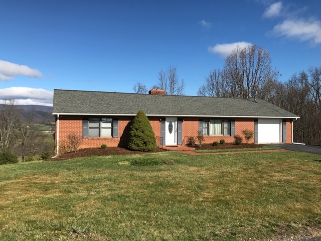 583 Miller Farm Road Staunton, VA 24401 - Photo 4 of 37 Gallery Image 4