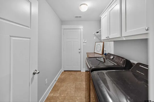 $374,000 | 10926 Westhaven Circle, Flint, TX 75762