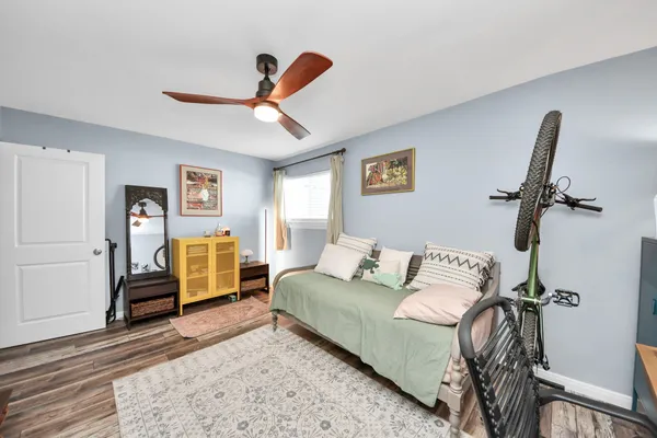 $239,500 | 3224 Timmons Lane, Unit 168, Houston, TX 77027