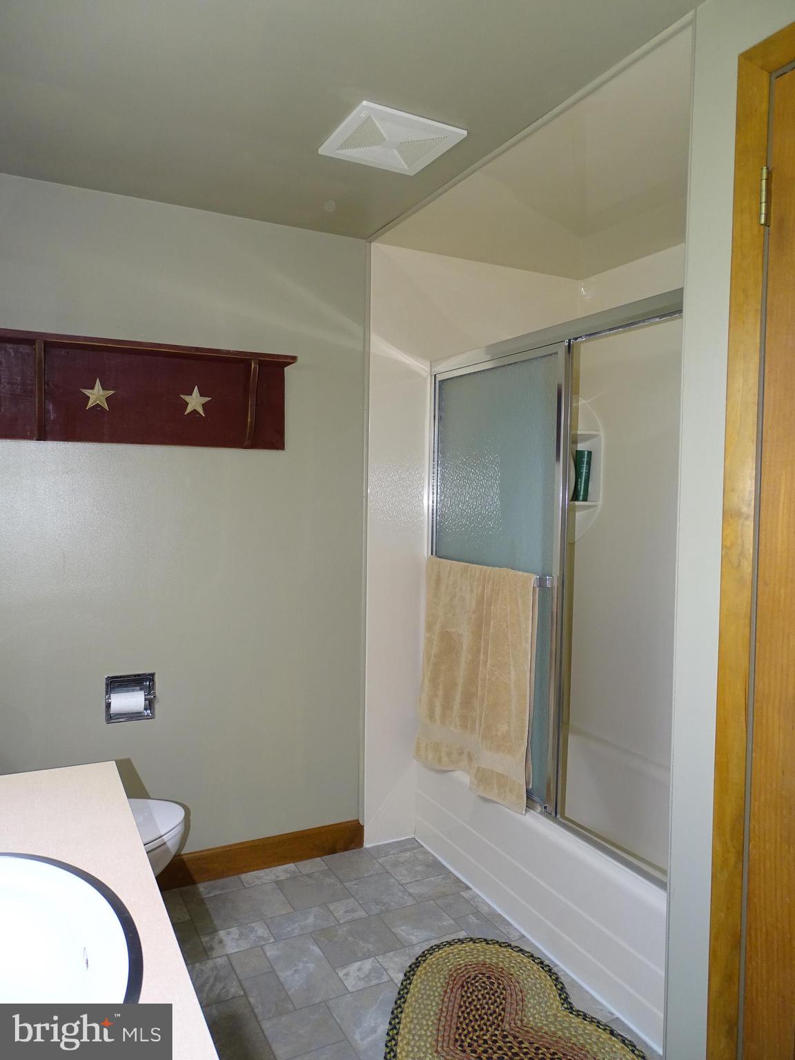 2371 Breezewood Road York, PA 17408 - Photo 24 of 28 Gallery Image 24