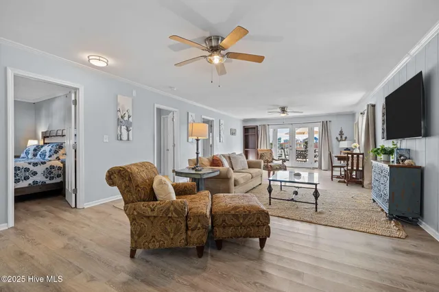 $995,000 | 205 Barefoot Lane, Atlantic Beach, NC 28512