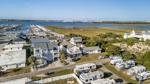 $995,000 | 205 Barefoot Lane, Atlantic Beach, NC 28512
